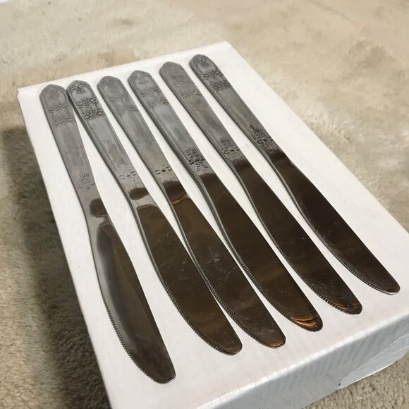 Vintage Silver-Plated Dinner Knives Set Of 6 With Ornate Floral Handles - Picture 2 of 10